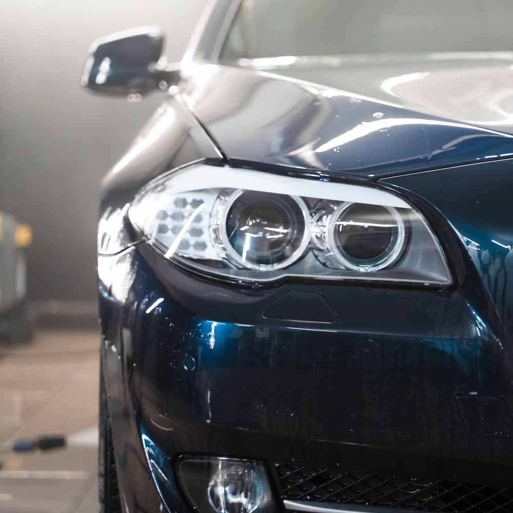 car-appraisal-side Freshly washed car at car wash